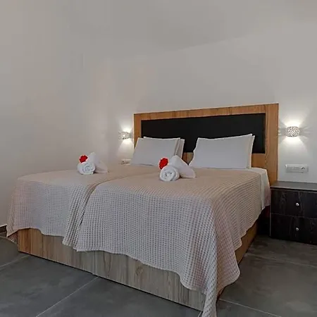 Ionian Arches Hotel 3*